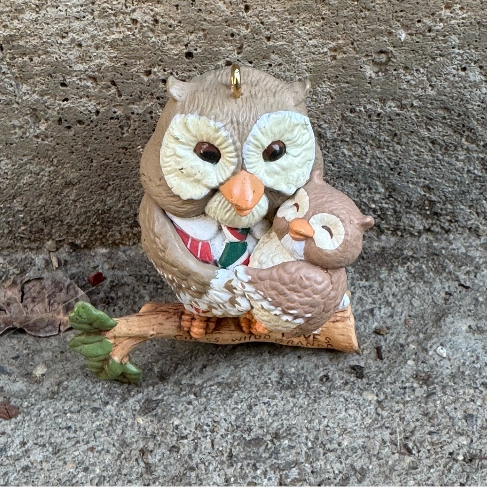 VTG Hallmark Owl Ornament 1994 “Guess Who Loves Grandpa” Woodland Rustic